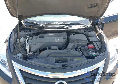 2015 Nissan Altima 2.5 S из США, поврежденный, VIN 1N4AL3AP6FC128328